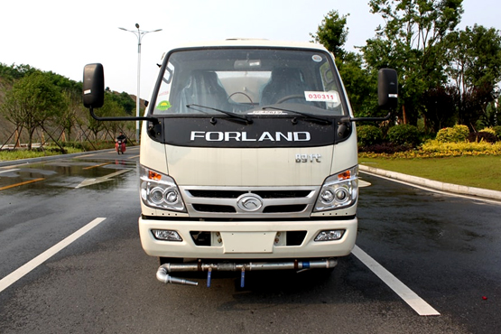 福田3方灑水車