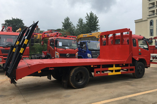 【國(guó)五】東風(fēng)福瑞卡單橋平板車